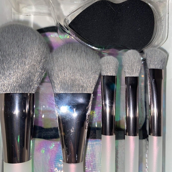Sephora Makeup 6 Piece Antibacterial Charcoal Infused Brush Set